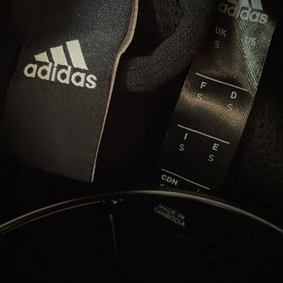 Men’s Adidas size small, black, long sleeve sweatshirt - Picture 5 of 5